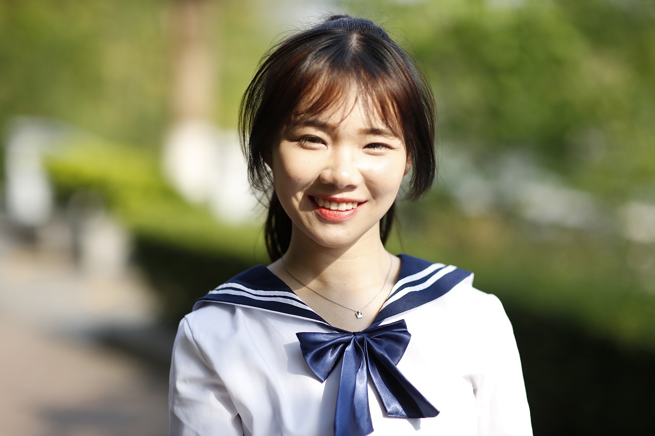 女演员尼，银幕之上的璀璨明星闪耀之旅